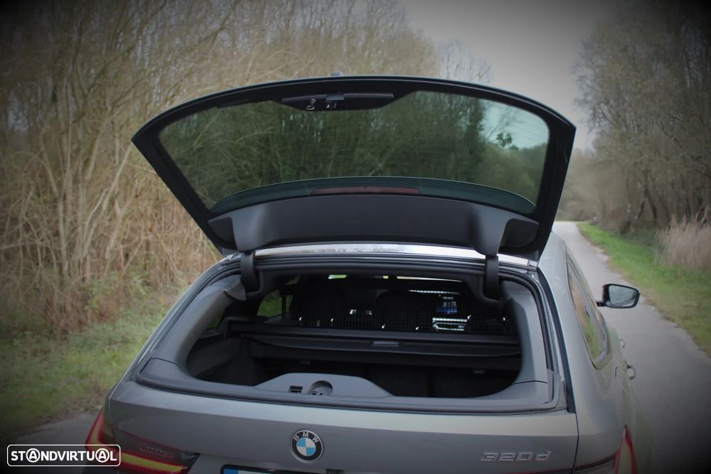 BMW 320 d Aut. M Sport - 29