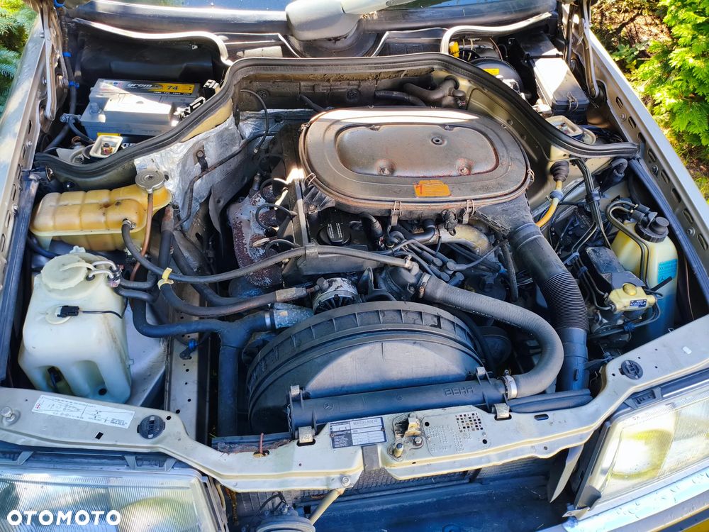 Mercedes-Benz W124 (1984-1993) ver-standard - 15
