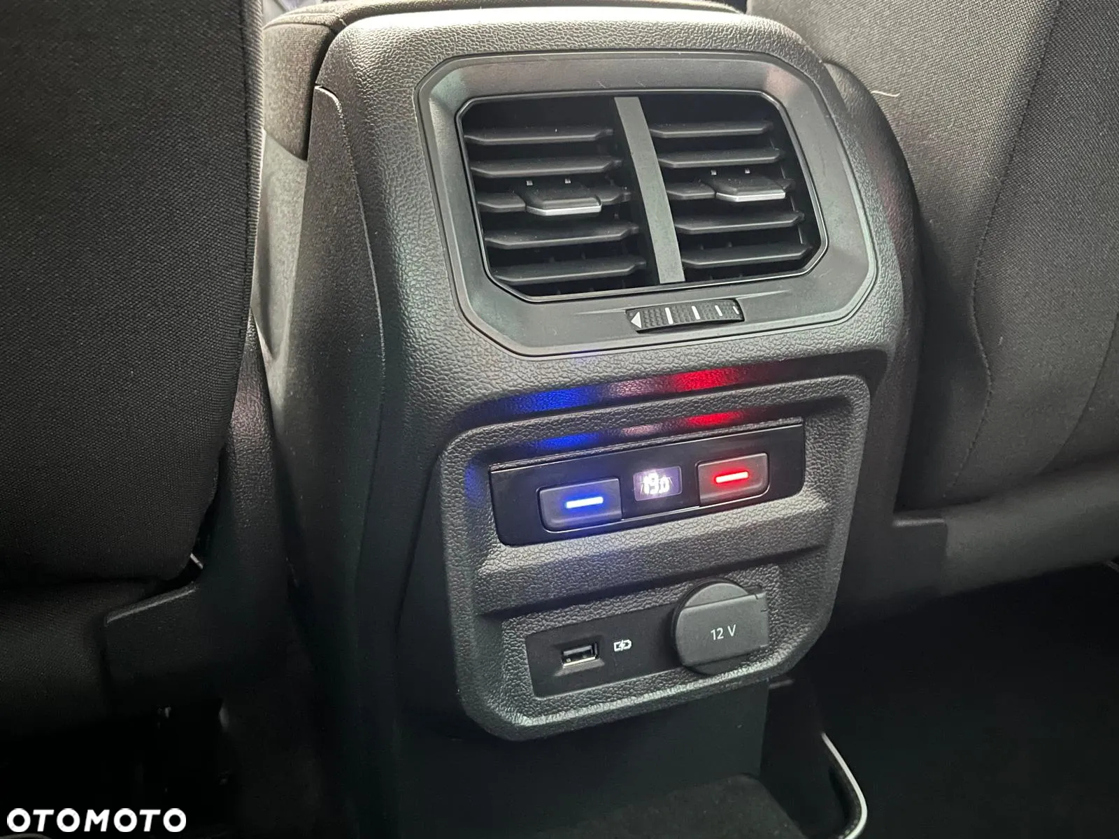 Volkswagen Tiguan 1.5 TSI EVO Comfortline - 36