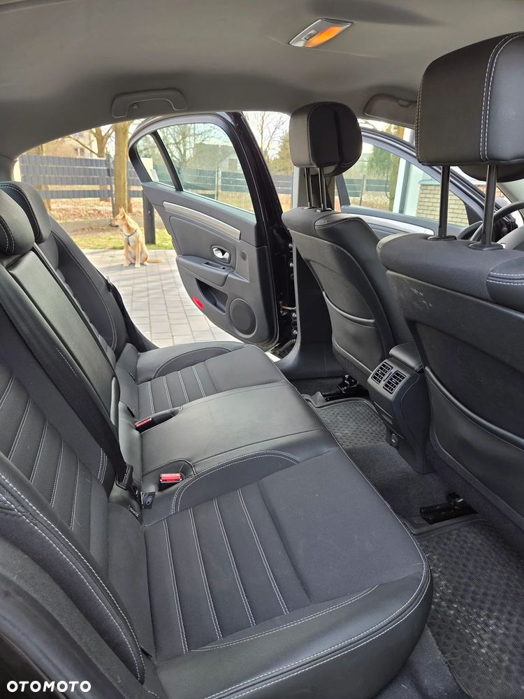 Renault Laguna 2.0 dCi Tech Run - 6