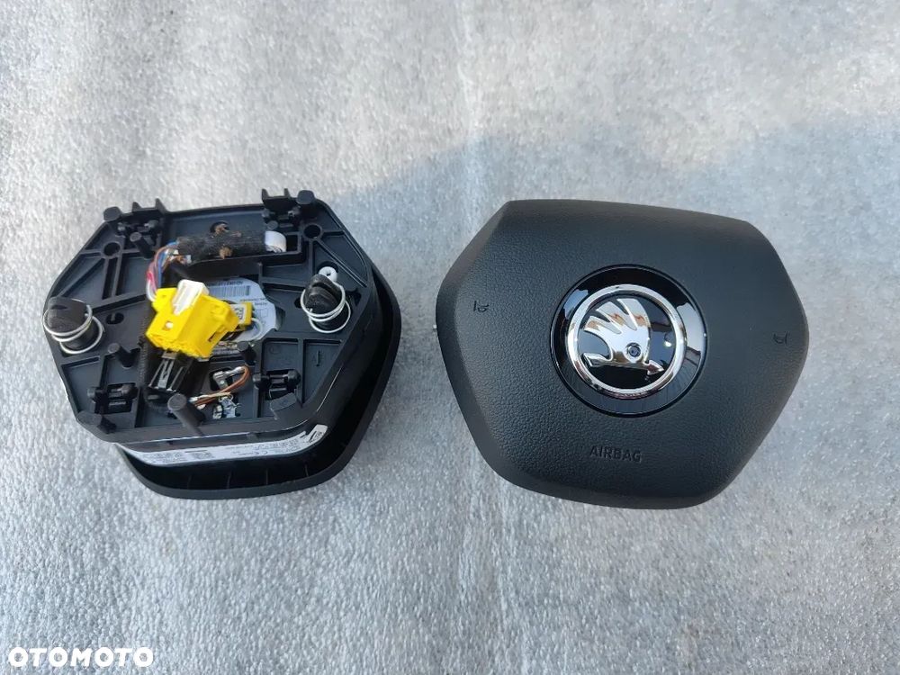 SKODA OCTAVIA IV SCALA   KAROQ KAMIQ ENYAQ SUPERB IV FABIA IV AIRBAG KIEROWCY 57A880201D 2019-2023 - 2