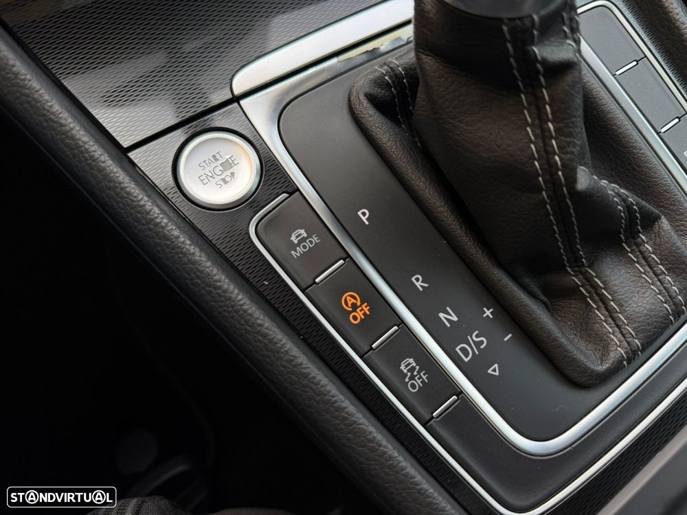 VW Golf 2.0 TDI GTD DSG - 39