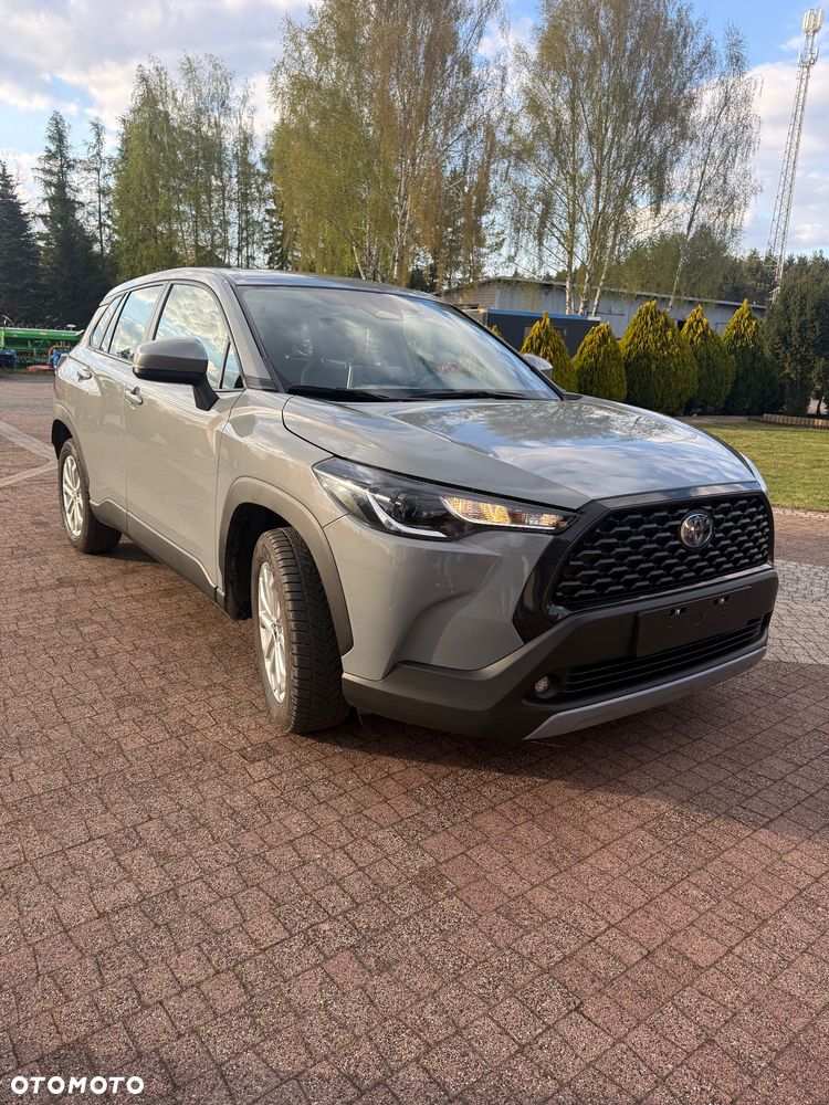 Toyota Corolla Cross - 1