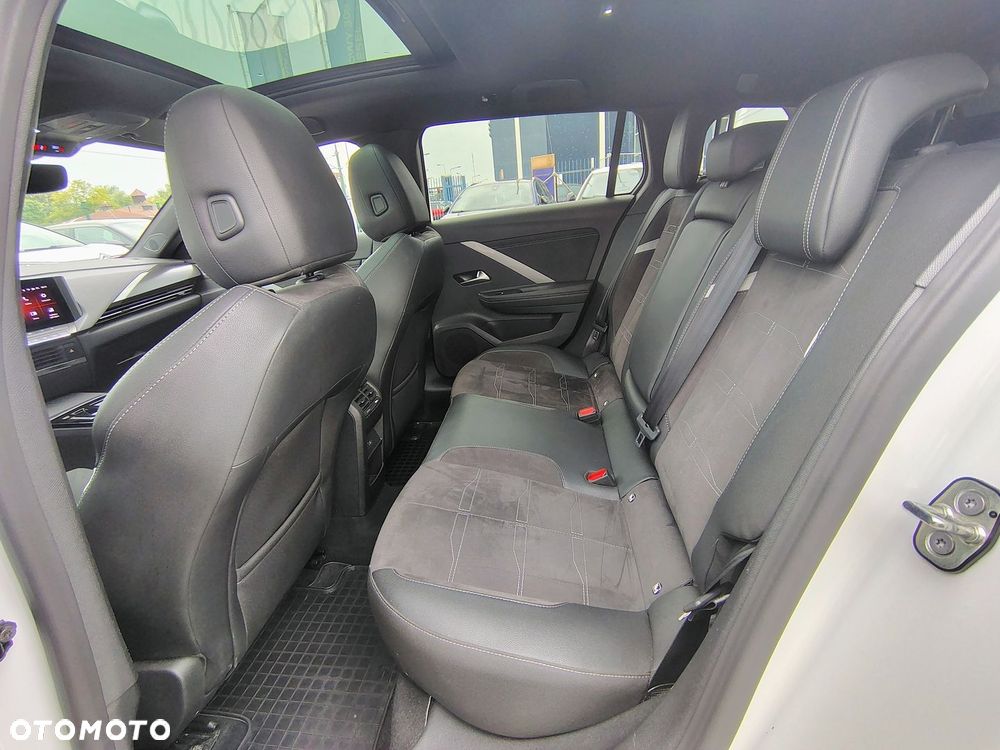 Opel Astra 1.5 CDTI Ultimate S&S - 15
