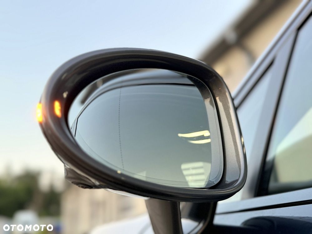 Porsche Macan Standard - 18