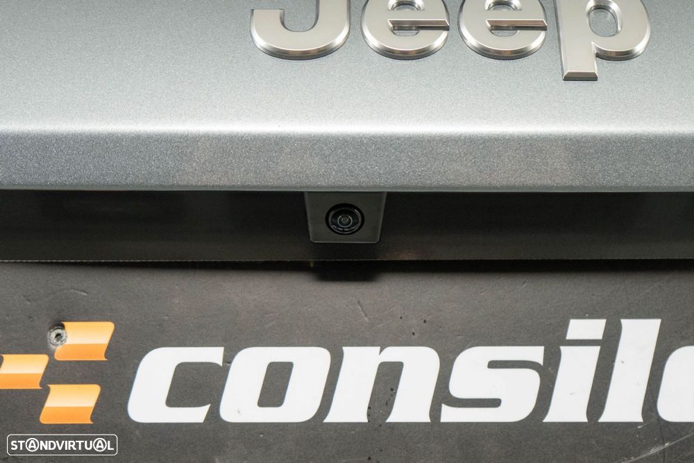 Jeep Avenger 54 kWh Summit - 21