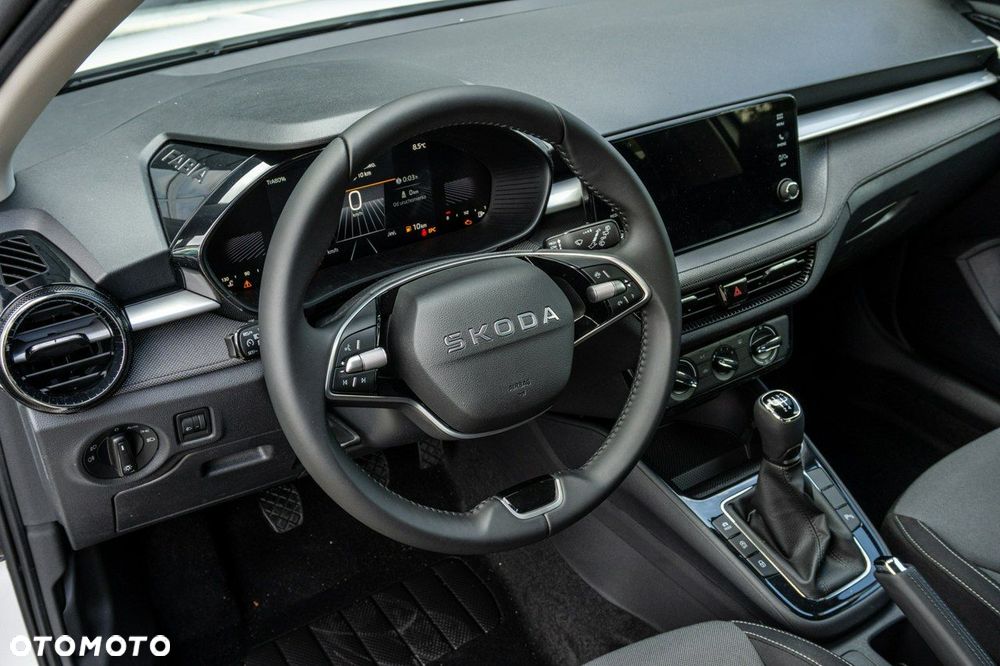 Skoda Fabia - 12
