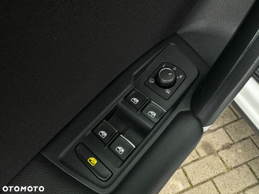 Volkswagen Tiguan - 17