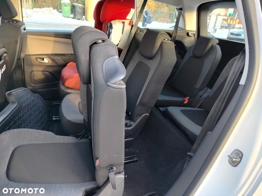 Citroën C4 Grand Picasso 1.2 PureTech MoreLife S&S - 8