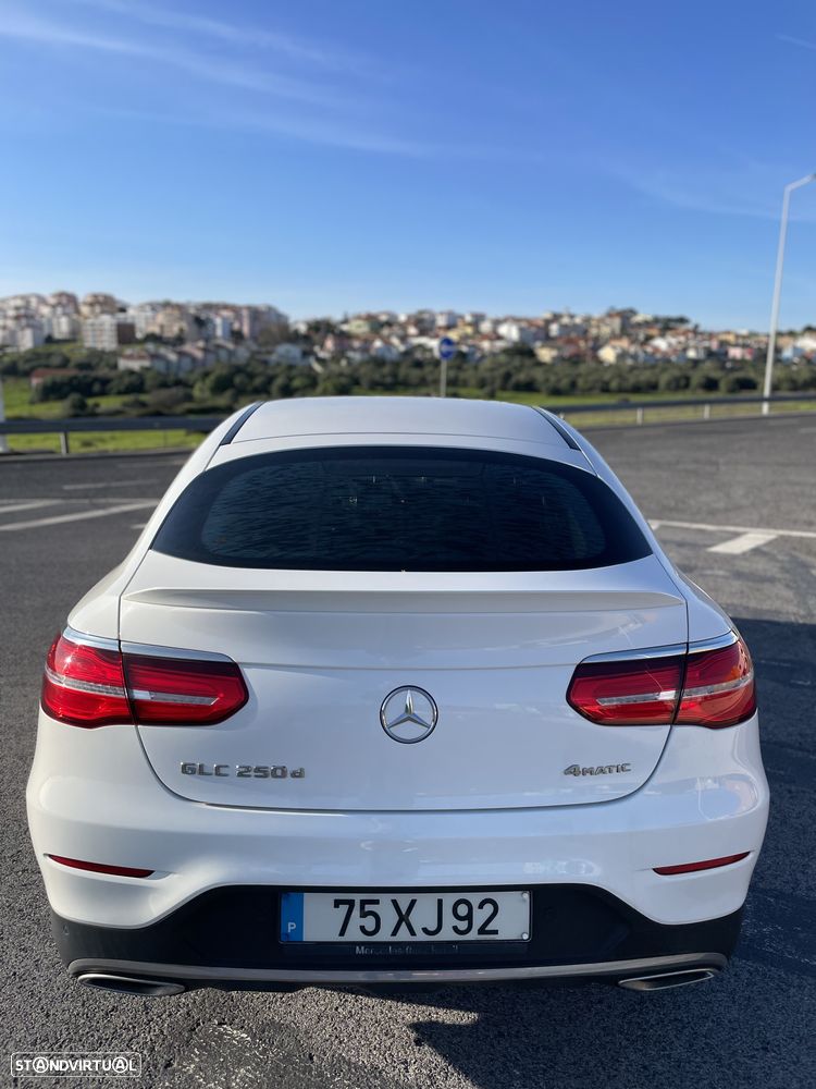 Mercedes-Benz GLC 250 d Coupé AMG Line 4-Matic - 22