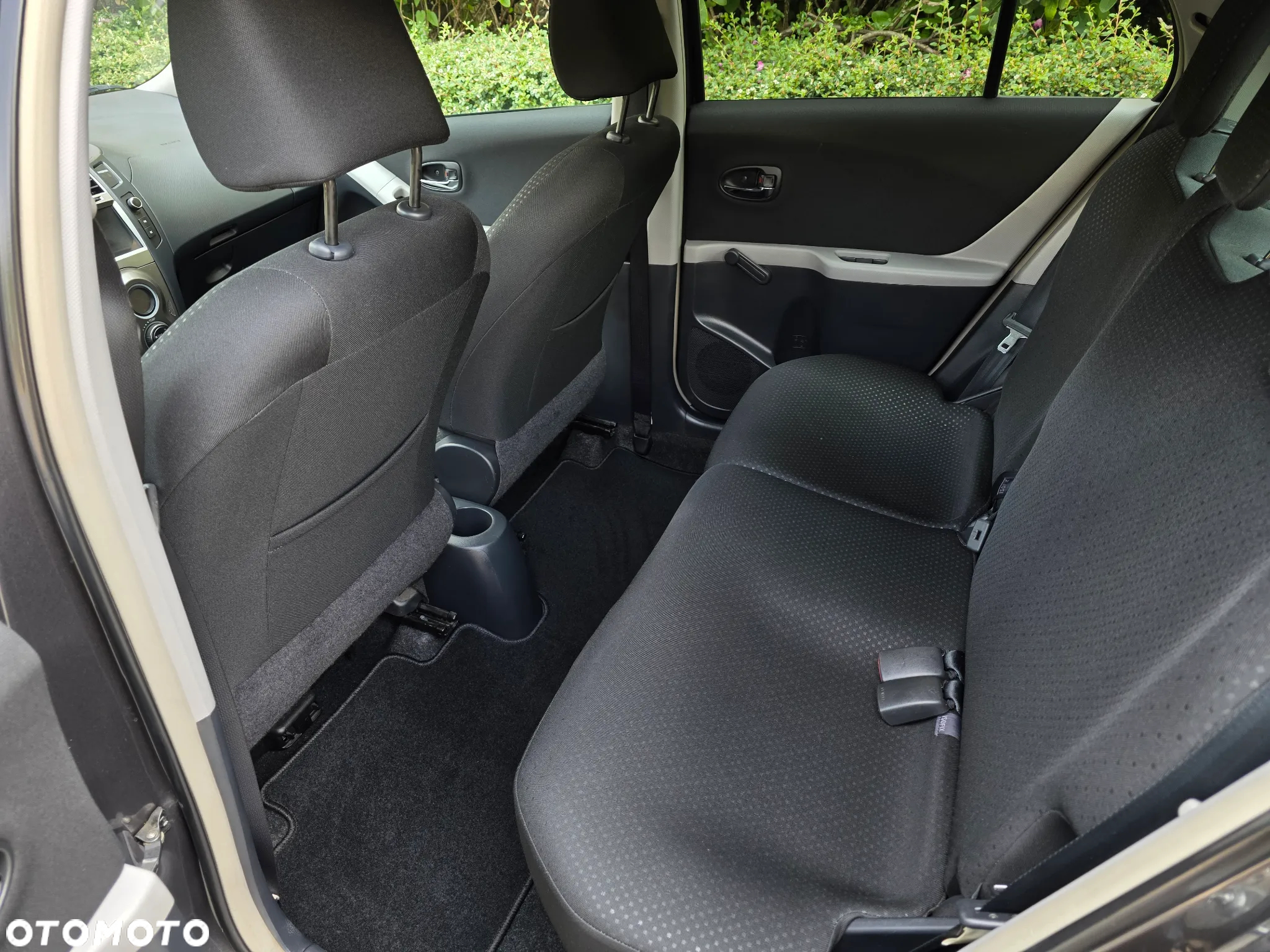 Toyota Yaris - 19