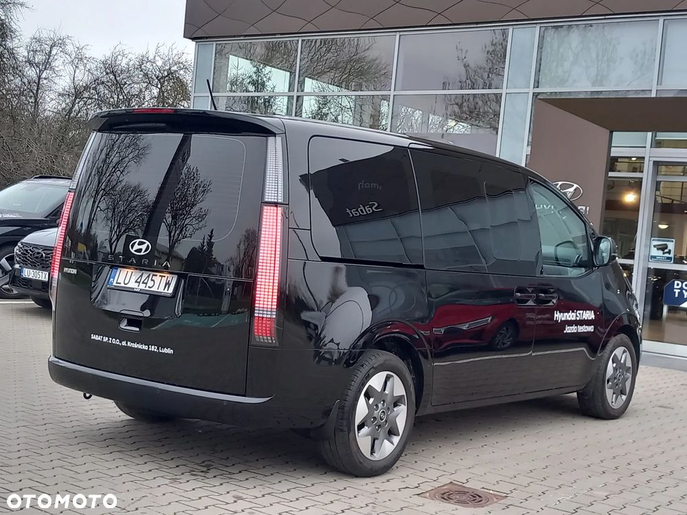 Hyundai Staria 1.6 T-GDI HEV Smart VIP - 6