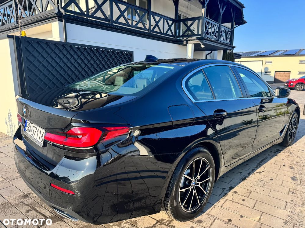 BMW Seria 5 520d Sport Line sport - 6