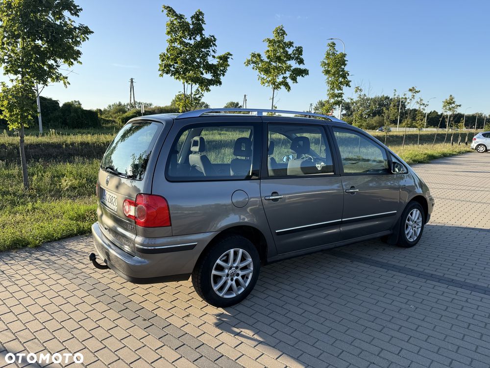 Volkswagen Sharan - 2