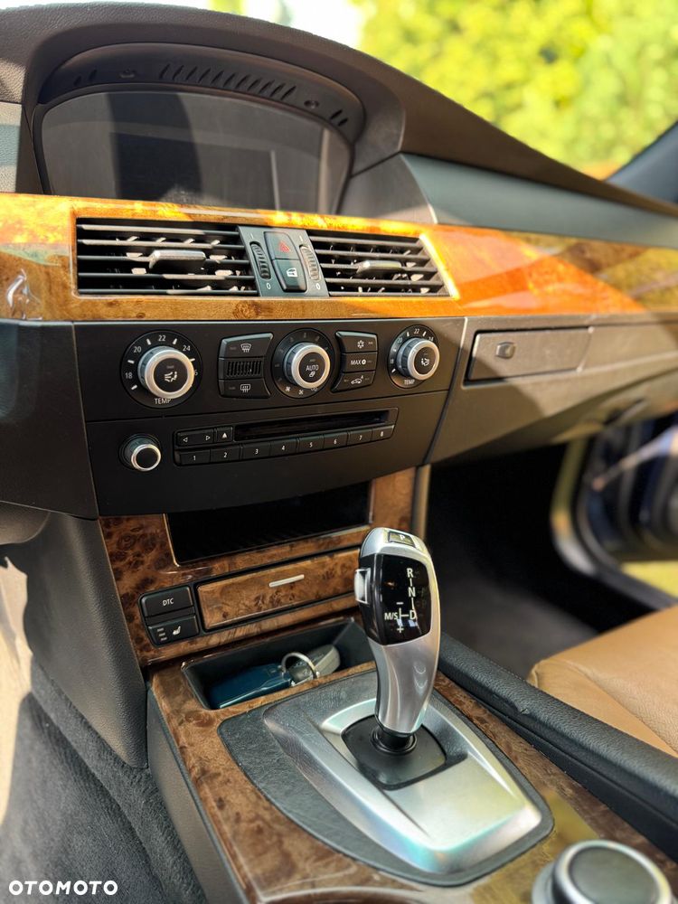 BMW Seria 5 - 8