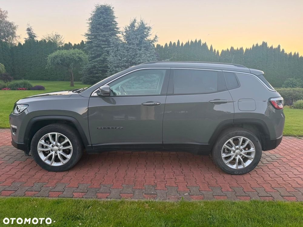 Jeep Compass - 8