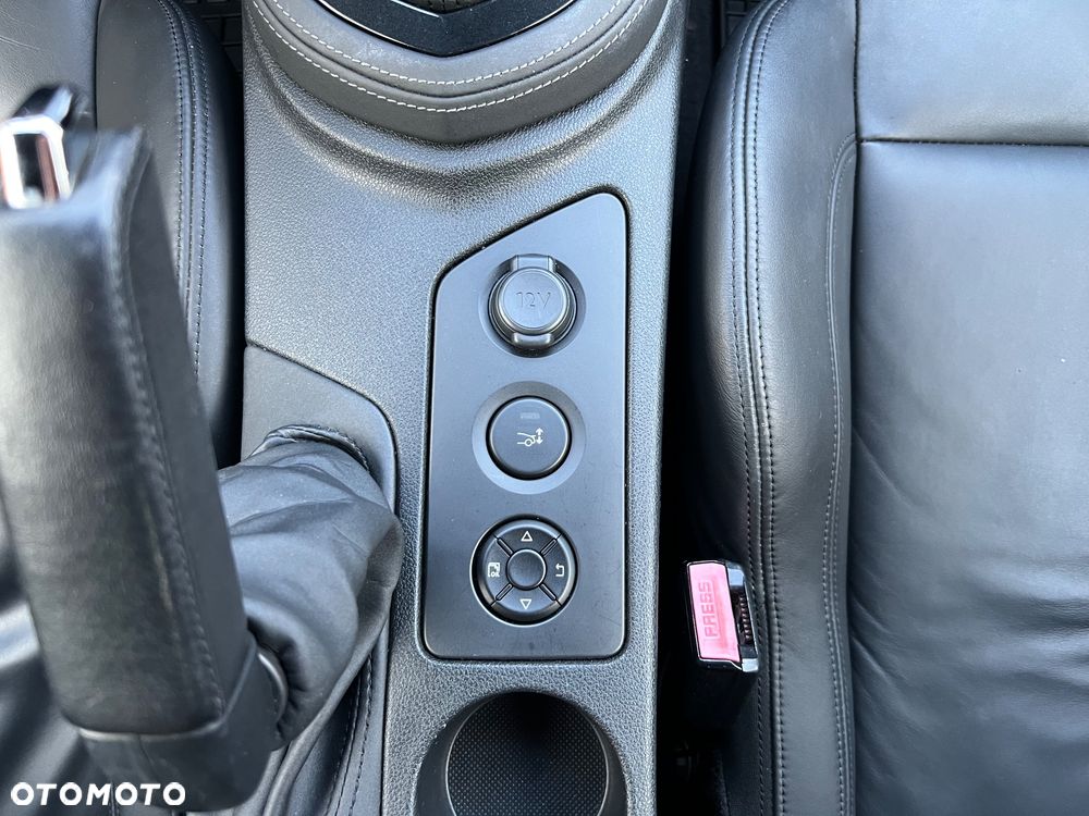 Peugeot RCZ 2.0 HDi FAP 165 - 34