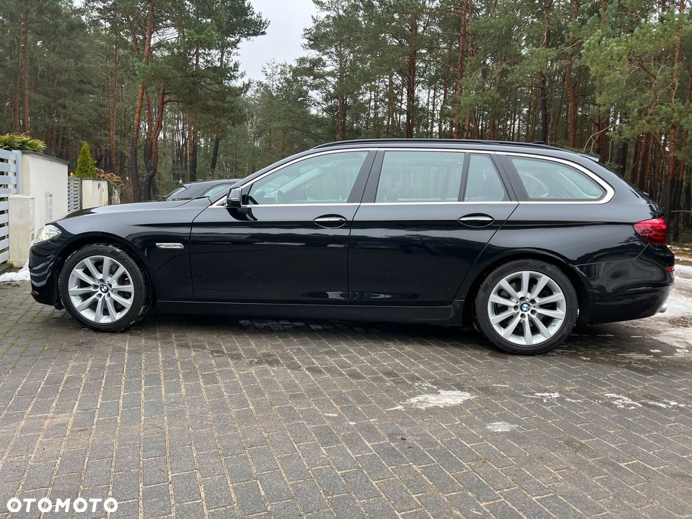BMW Seria 5 525d Sport-Aut Luxury Line - 5