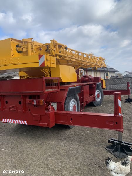 Liebherr LTM1025 - 8