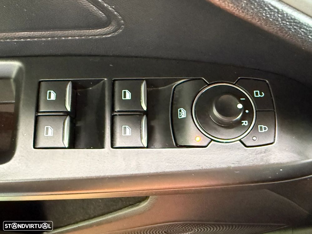 Ford Focus SW 1.0 EcoBoost Connected - 25