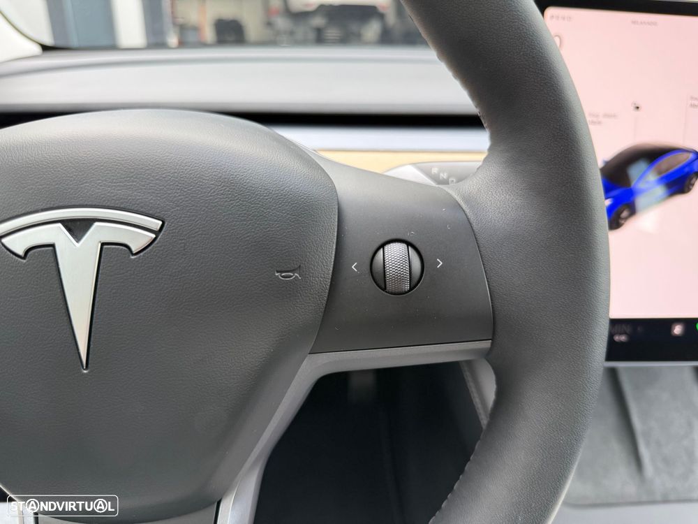Tesla Model 3 Standard Range Plus RWD - 18