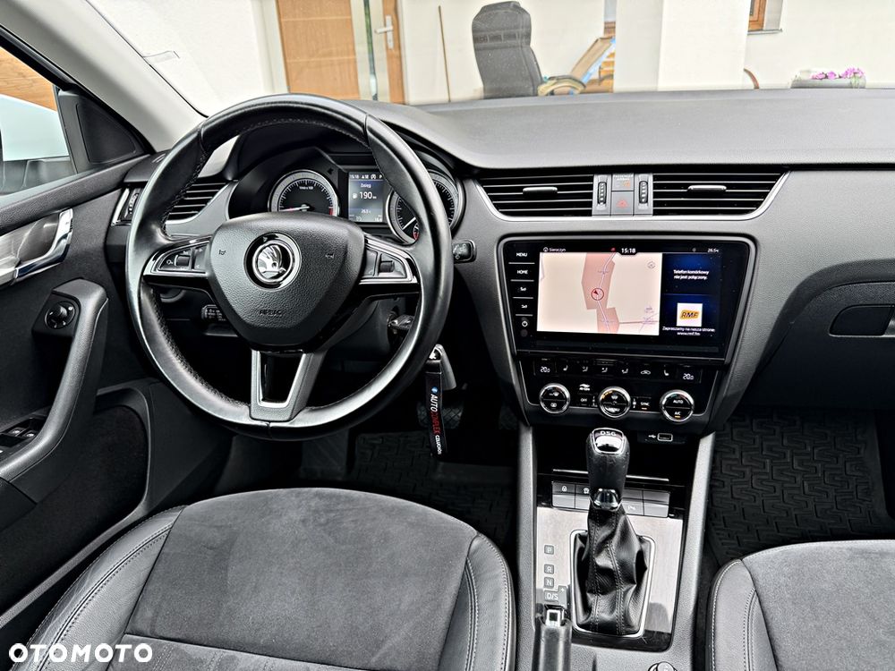 Skoda Octavia 2.0 TDI (Green tec) DSG Style - 24