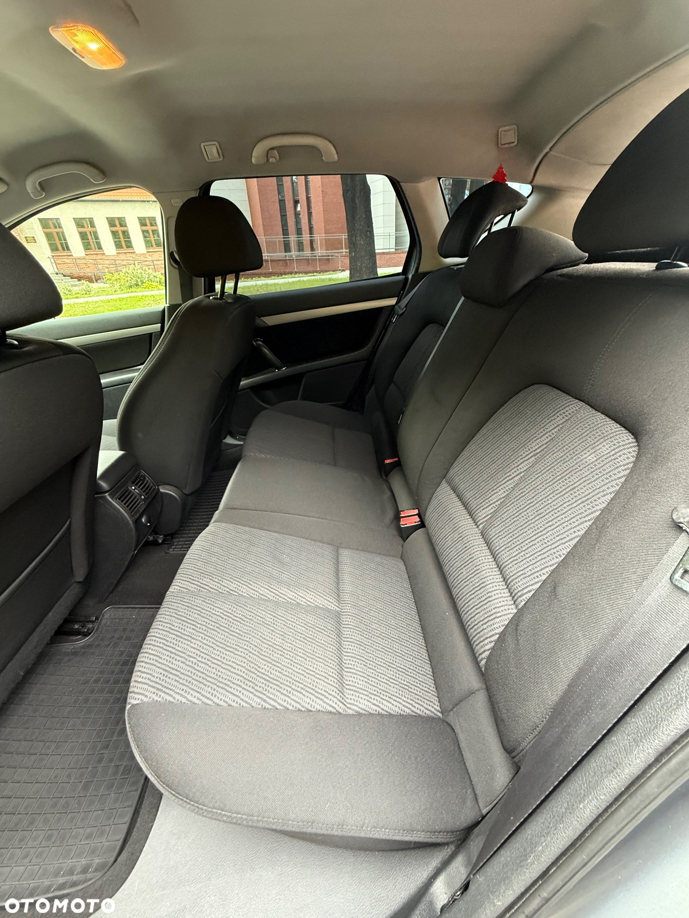 Peugeot 407 1.8 Presence - 15