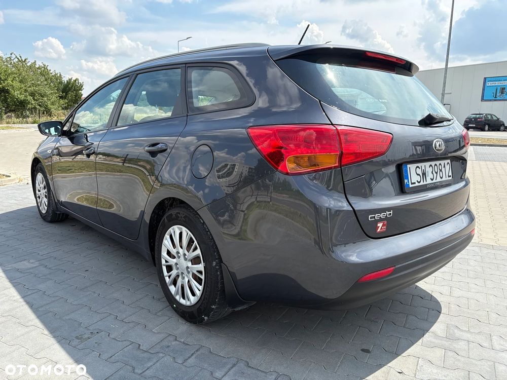 Kia Ceed 1.4 L - 16