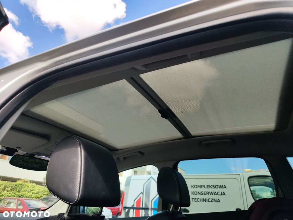 Ford Kuga 2.5 Titanium - 30