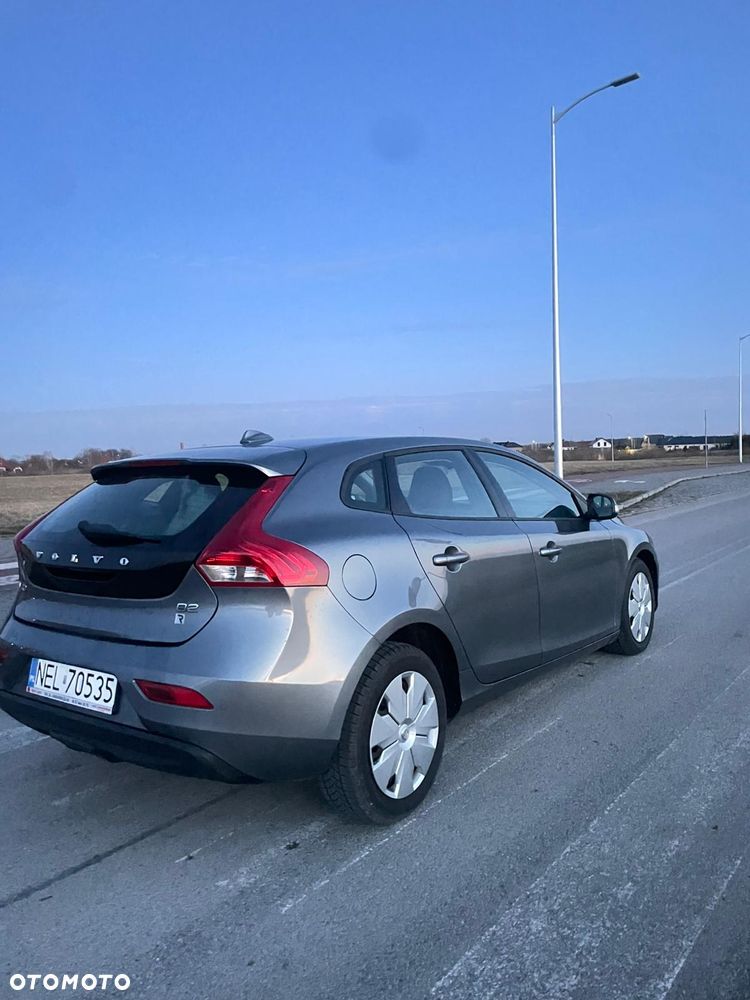 Volvo V40 D2 - 3