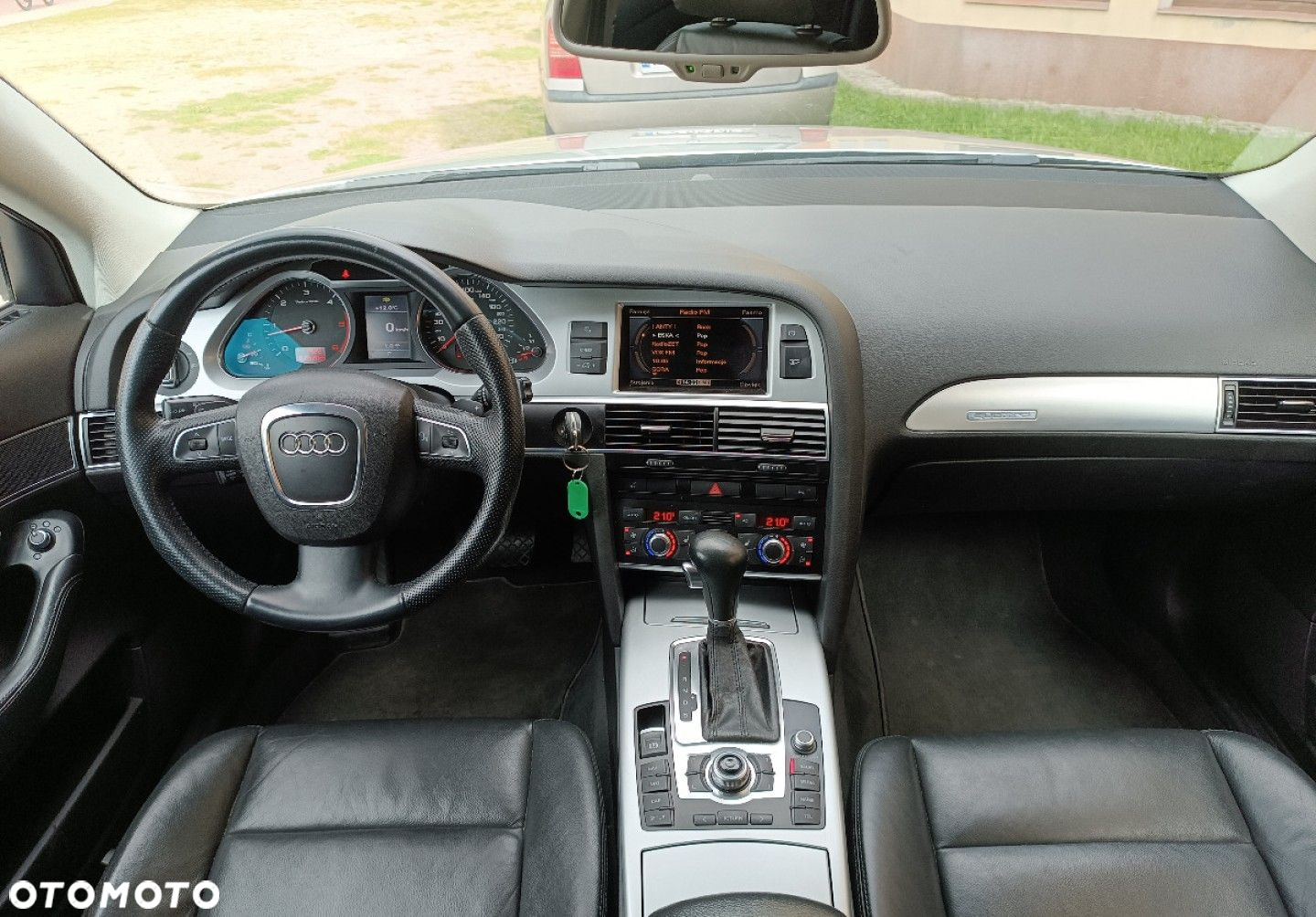 Audi A6 - 24
