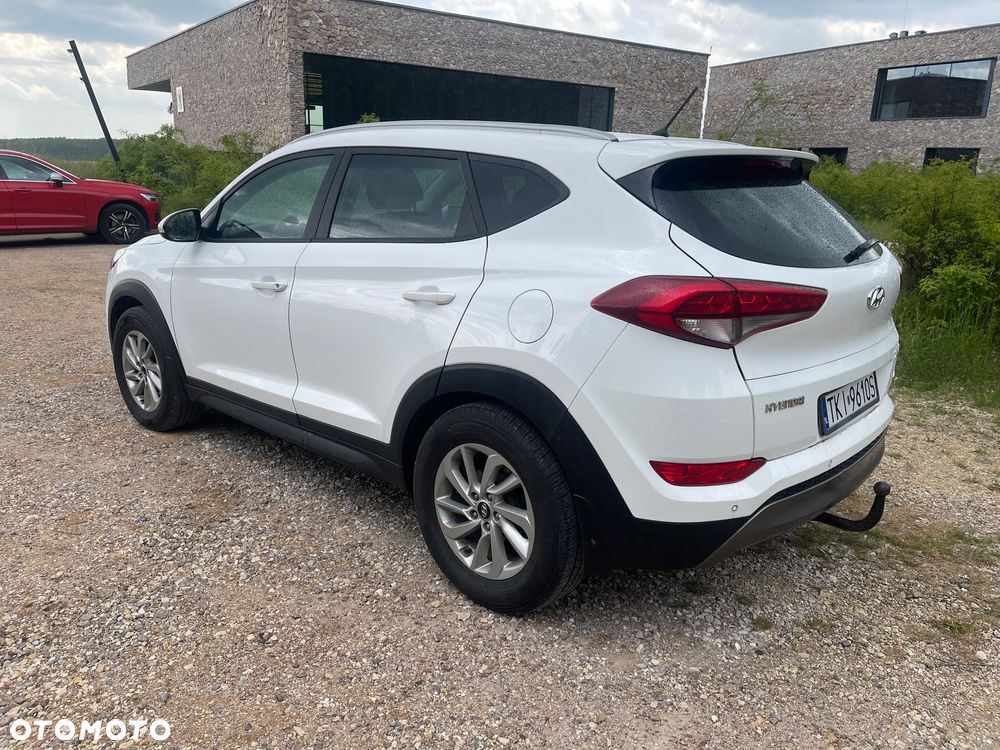 Hyundai Tucson 2.0 CRDi 4WD Automatik Passion - 11