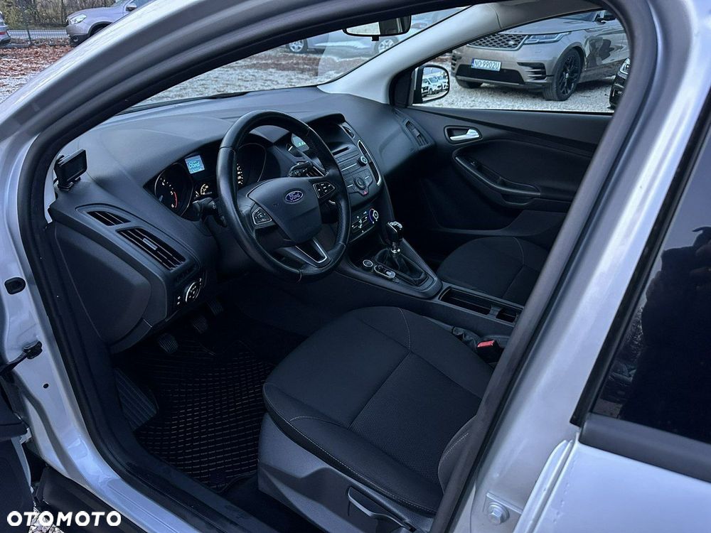 Ford Focus 1.5 EcoBlue SCR Trend - 12