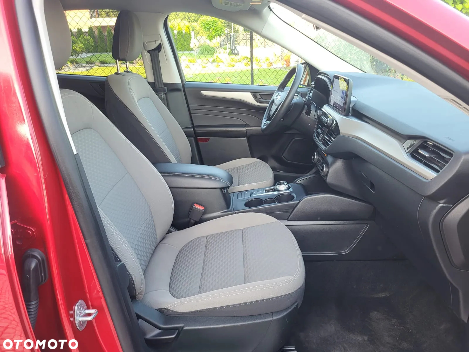 Ford Kuga - 20
