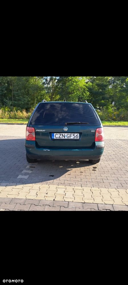 Volkswagen Passat 2.0 Comfortline Family - 3