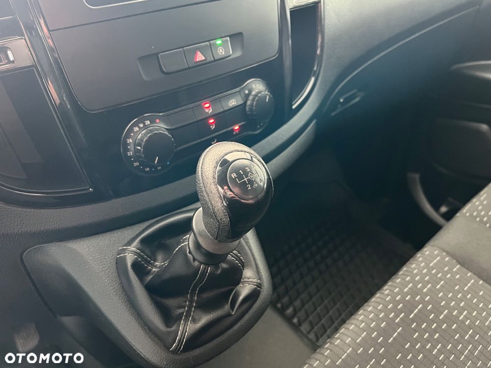 Mercedes-Benz Vito - 29