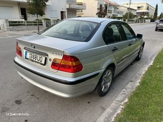 BMW 320 d Sport - 7