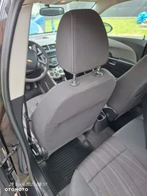 Chevrolet Aveo - 9