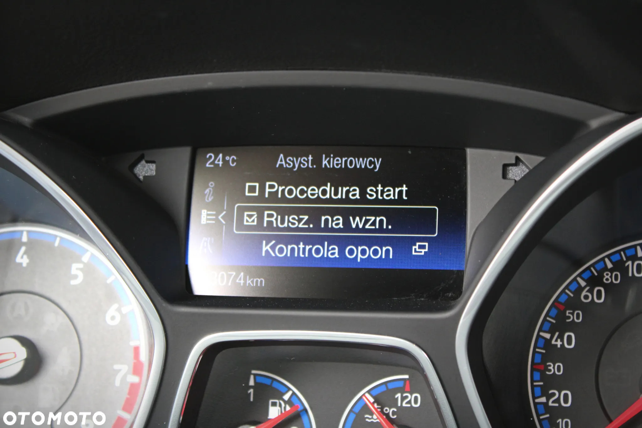 Ford Focus 2.3 EcoBoost RS - 23