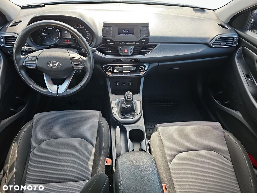 Hyundai i30 - 25