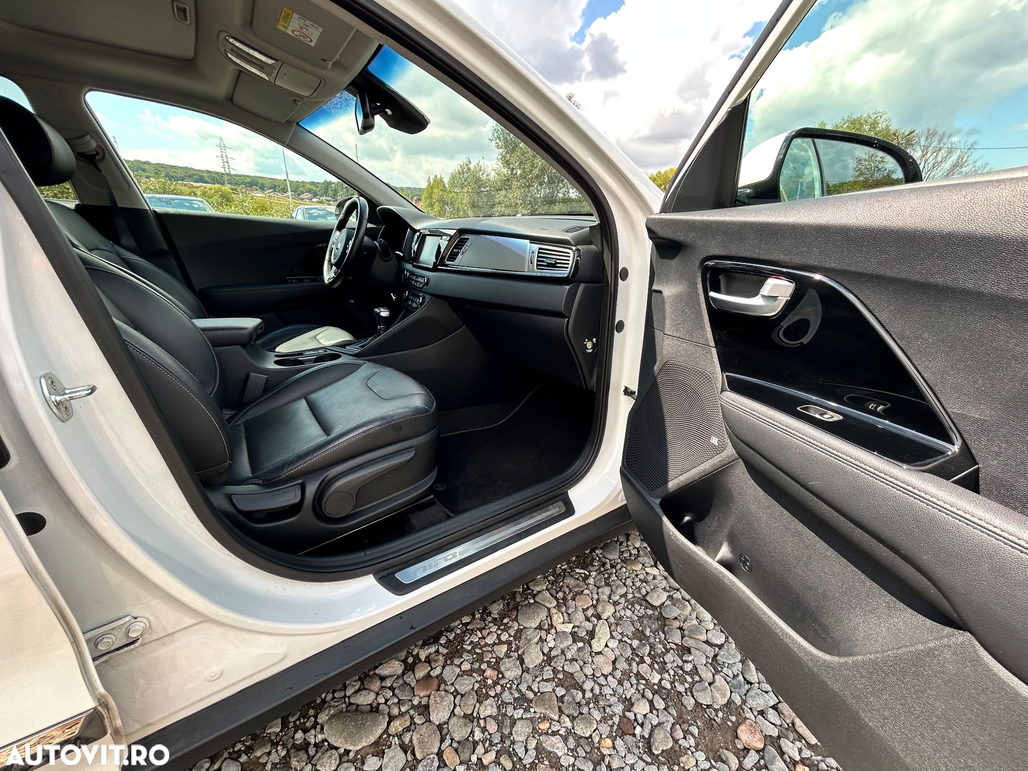 Kia Niro 1.6 GDI 6DCT PHEV Comfort - 22