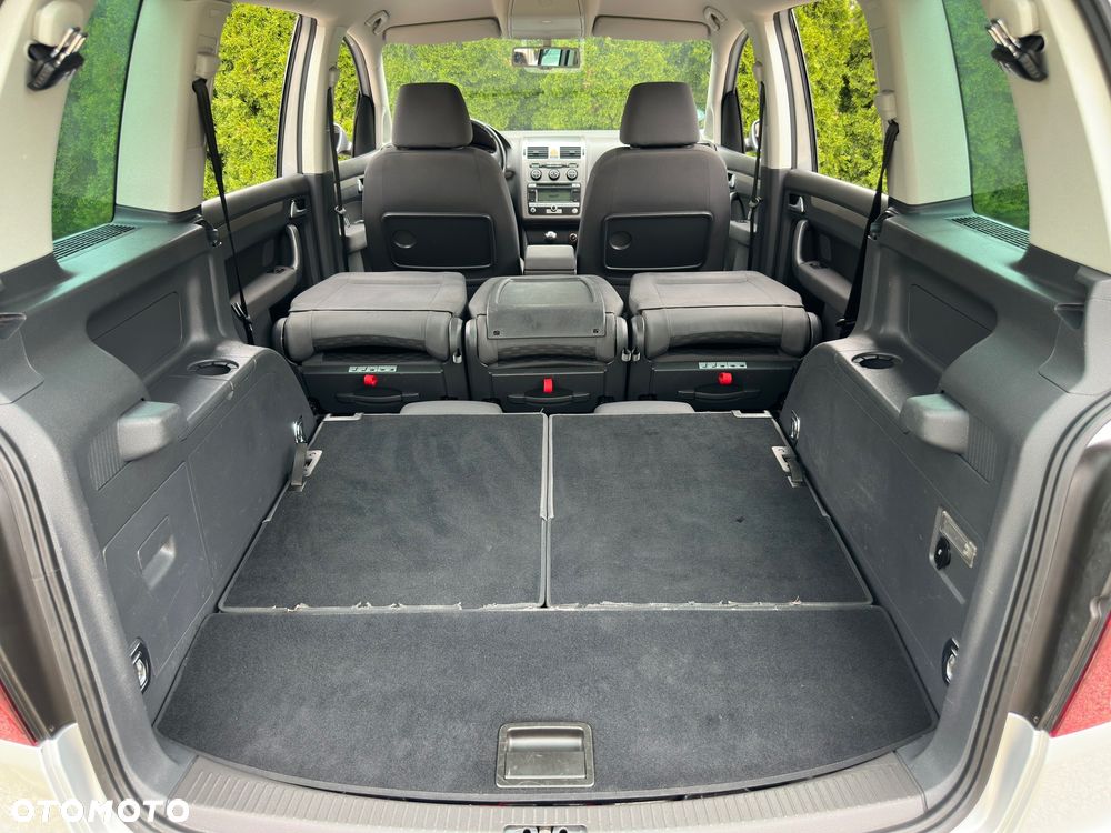 Volkswagen Touran 1.6 Trendline - 30