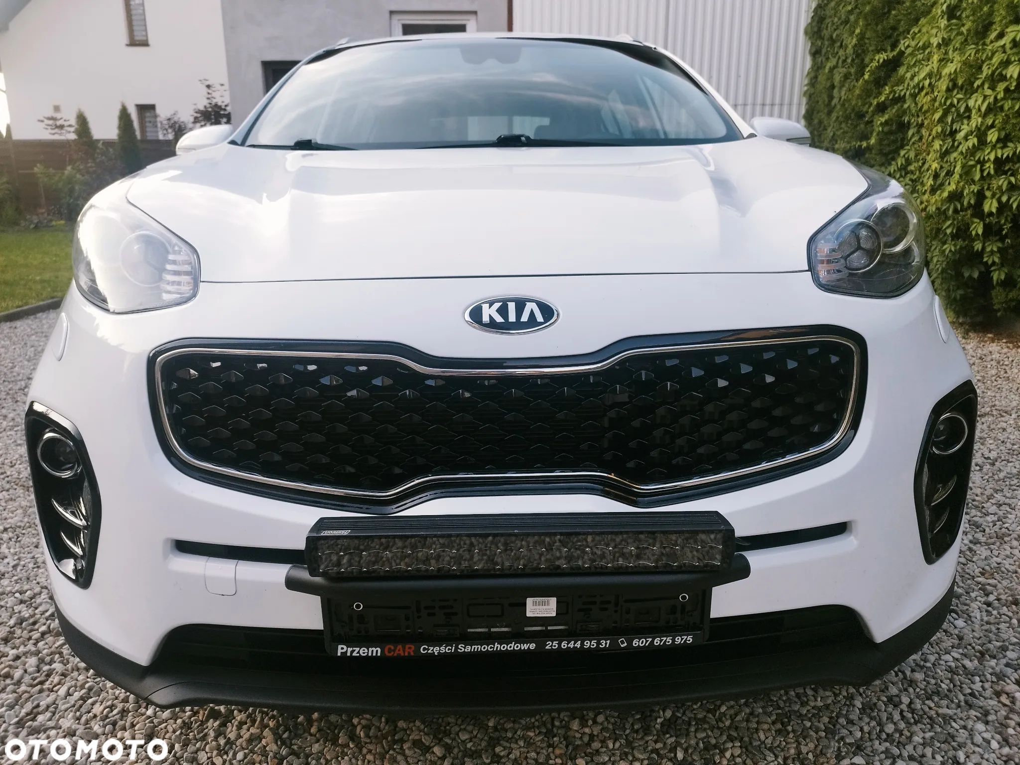 Kia Sportage 1.7 CRDI 2WD Dream-Team Edition - 15