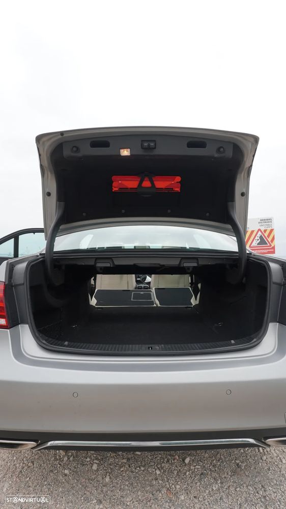 Mercedes-Benz E 300 Bluetec Hybrid Elegance - 22