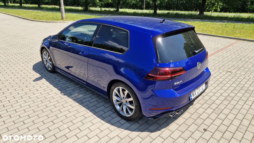 Volkswagen Golf - 5