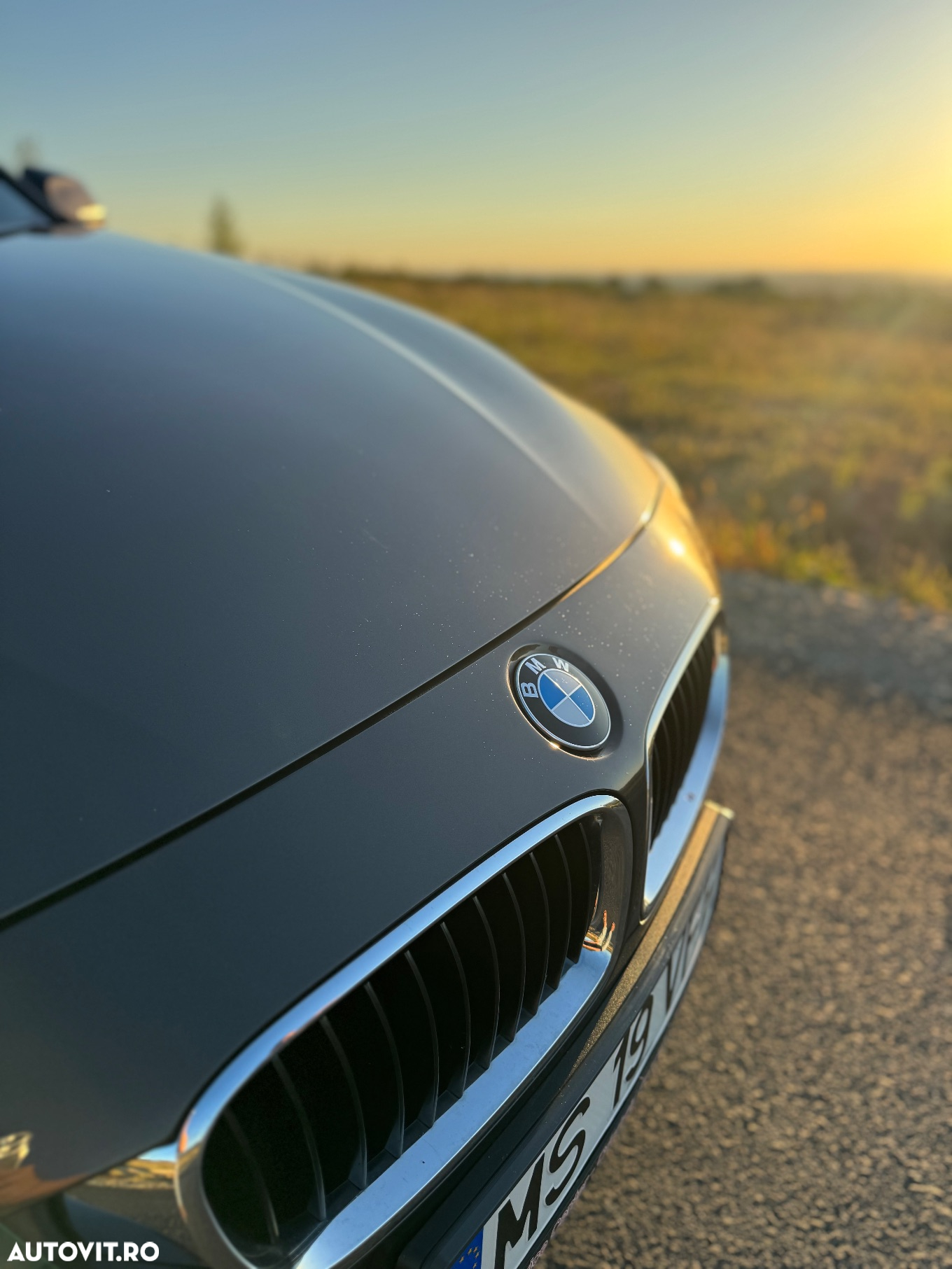 BMW Seria 3 318d - 5