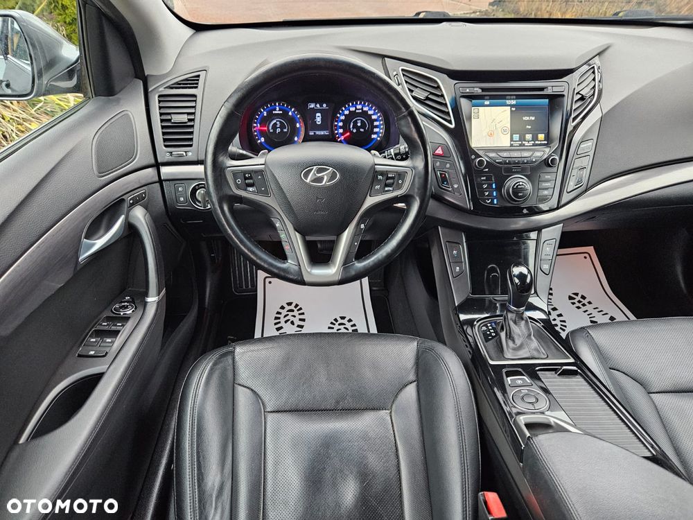 Hyundai i40 Kombi 1.7 CRDi DCT Trend - 21