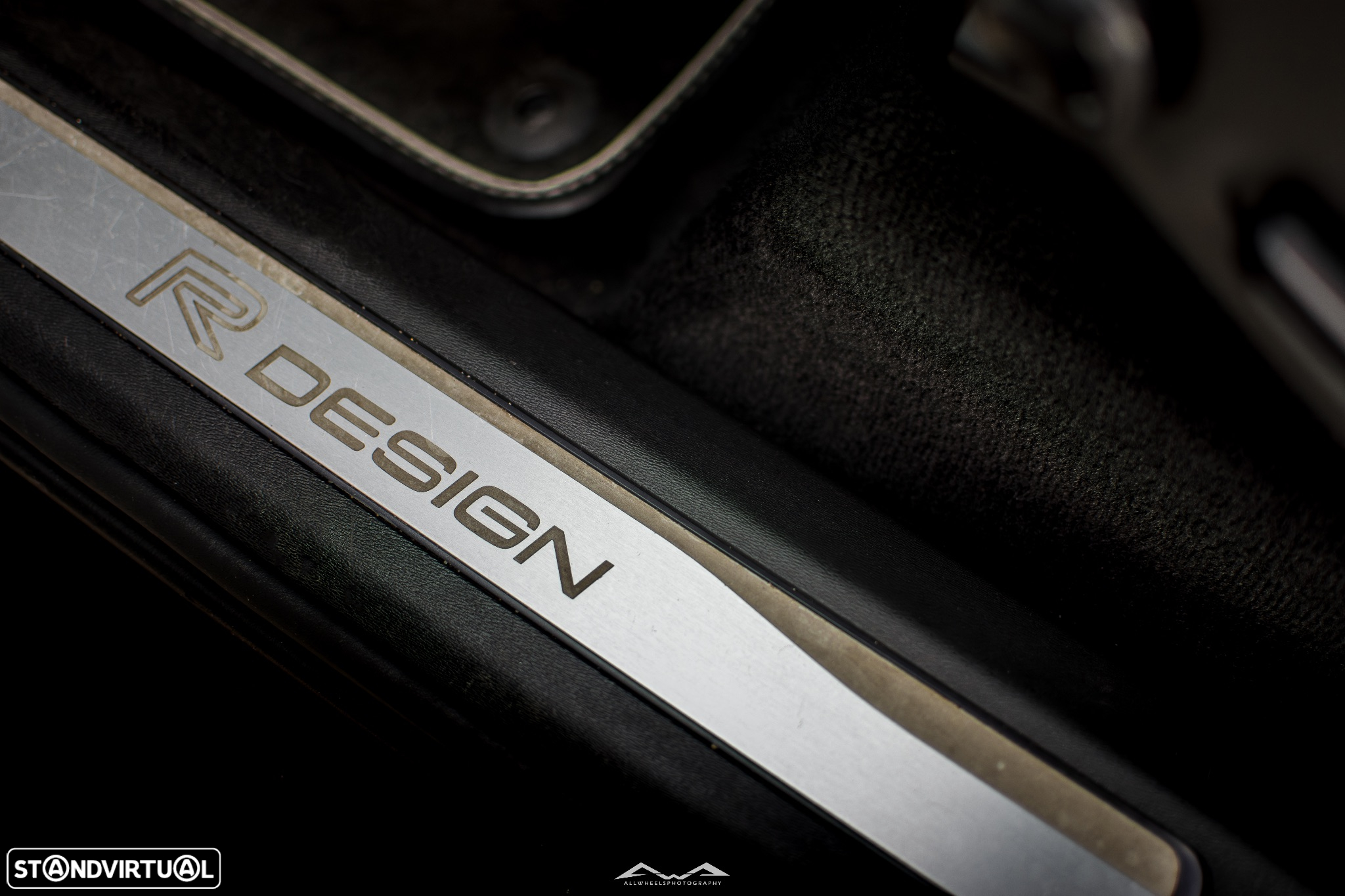 Volvo XC 90 2.0 D4 R-Design - 12