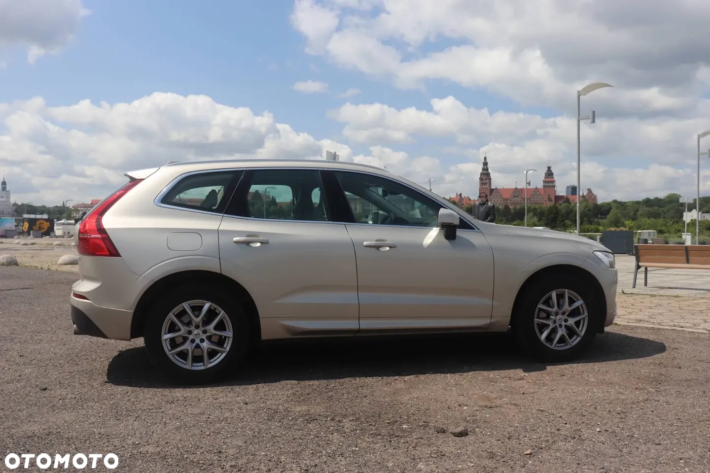 Volvo XC 60 - 8