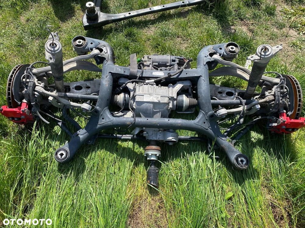 zawieszenie tylne skrętne porsche cayenne 9y 2021 rok - 1